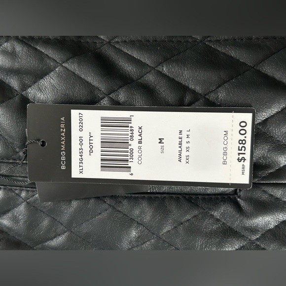 NWT BCBGmaxazria black faux leather quilted skirt size M - Picture 4 of 6